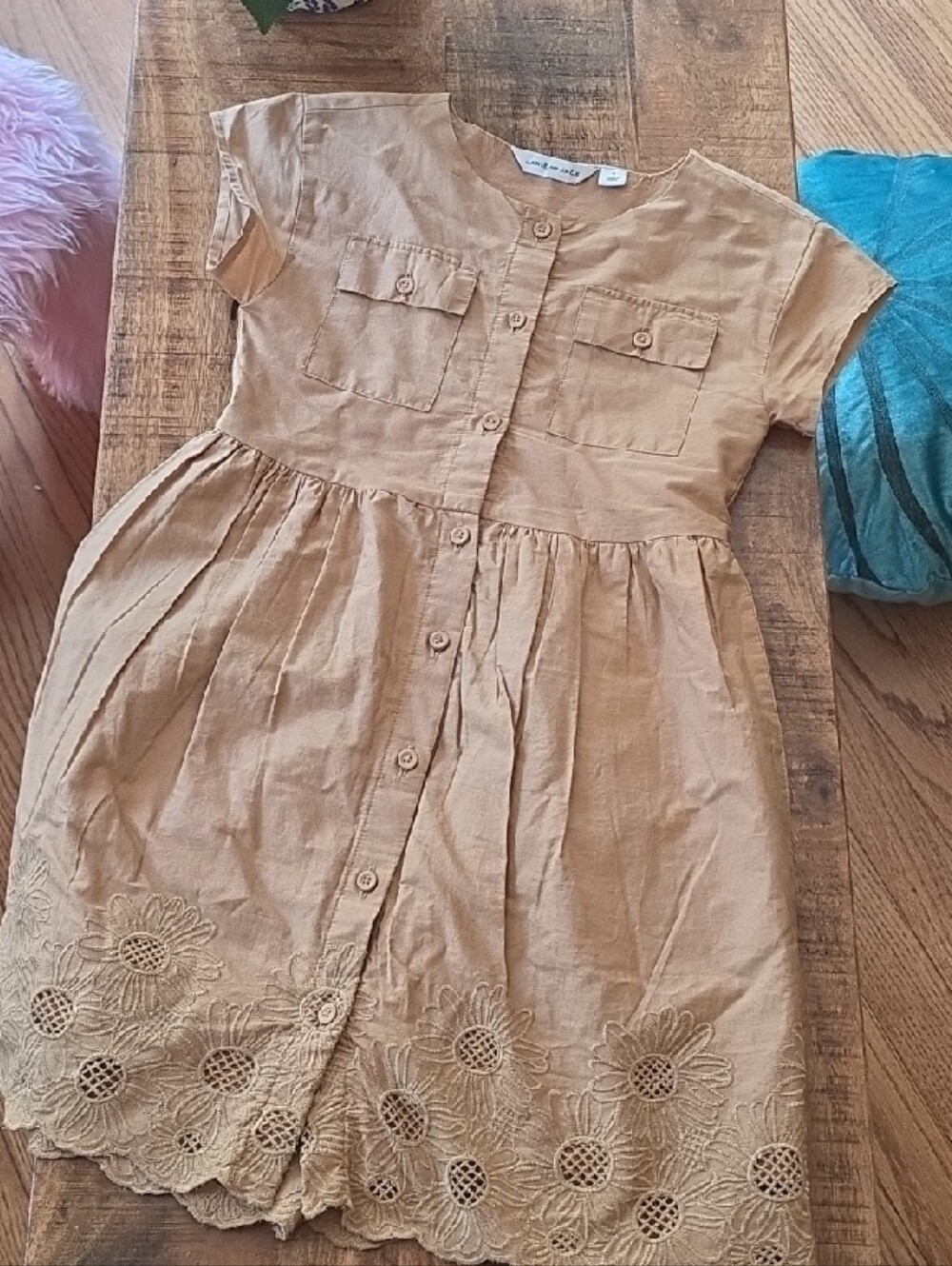 Janie & Jack Girls 6 khaki Dress with lasercut sunflower hem uniform